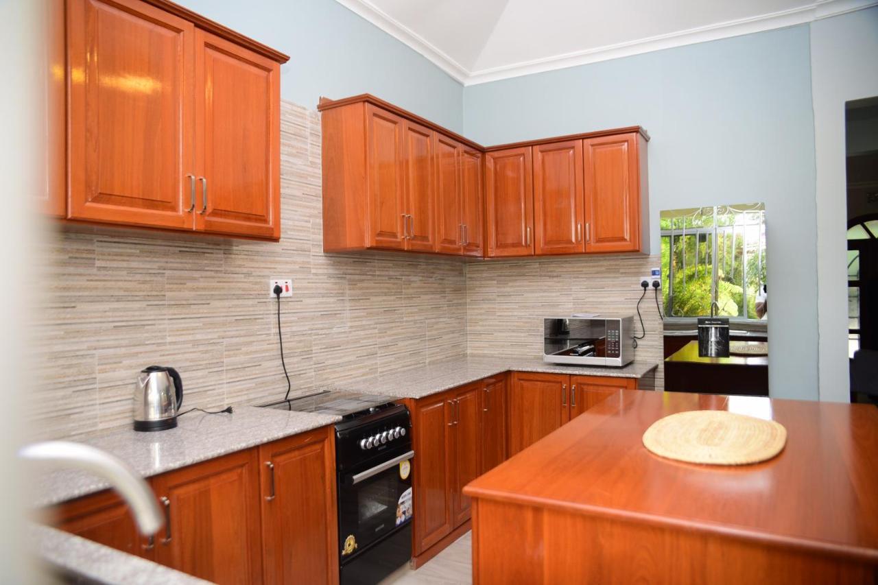 Charming Eco-Homestay Near Kilimanjaro International Airport Arusha Ngoại thất bức ảnh